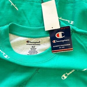 Champion Men’s Green T-Shirt Size XLT